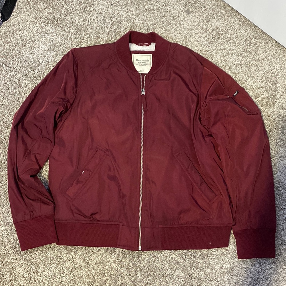 Large Maroon Abercrombie & Fitch fuzzy bomber jacket